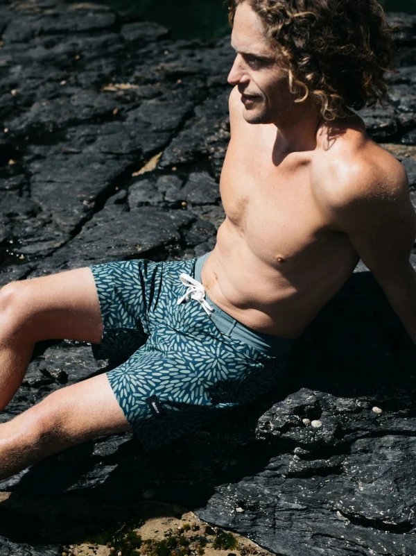 Badlands Boardshort 18*Finisterre Store