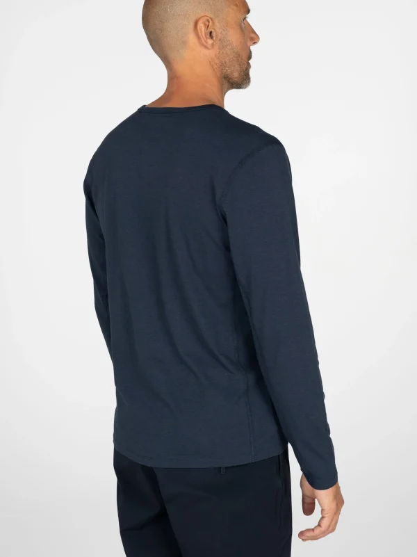 Bora Long Sleeve Bamboo Base Layer*Finisterre Flash Sale