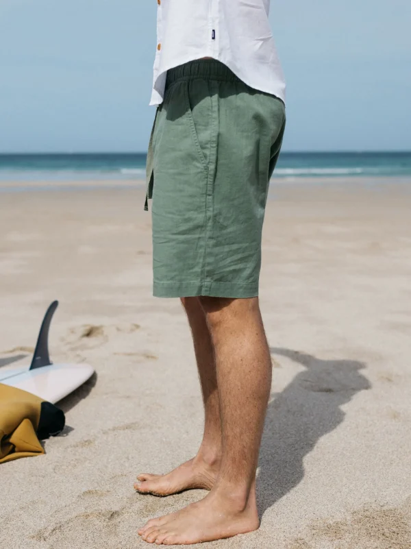 Eaton Shorts*Finisterre Hot