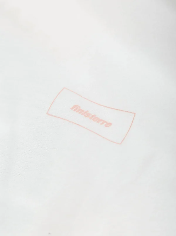 Kitty T-Shirt*Finisterre Hot